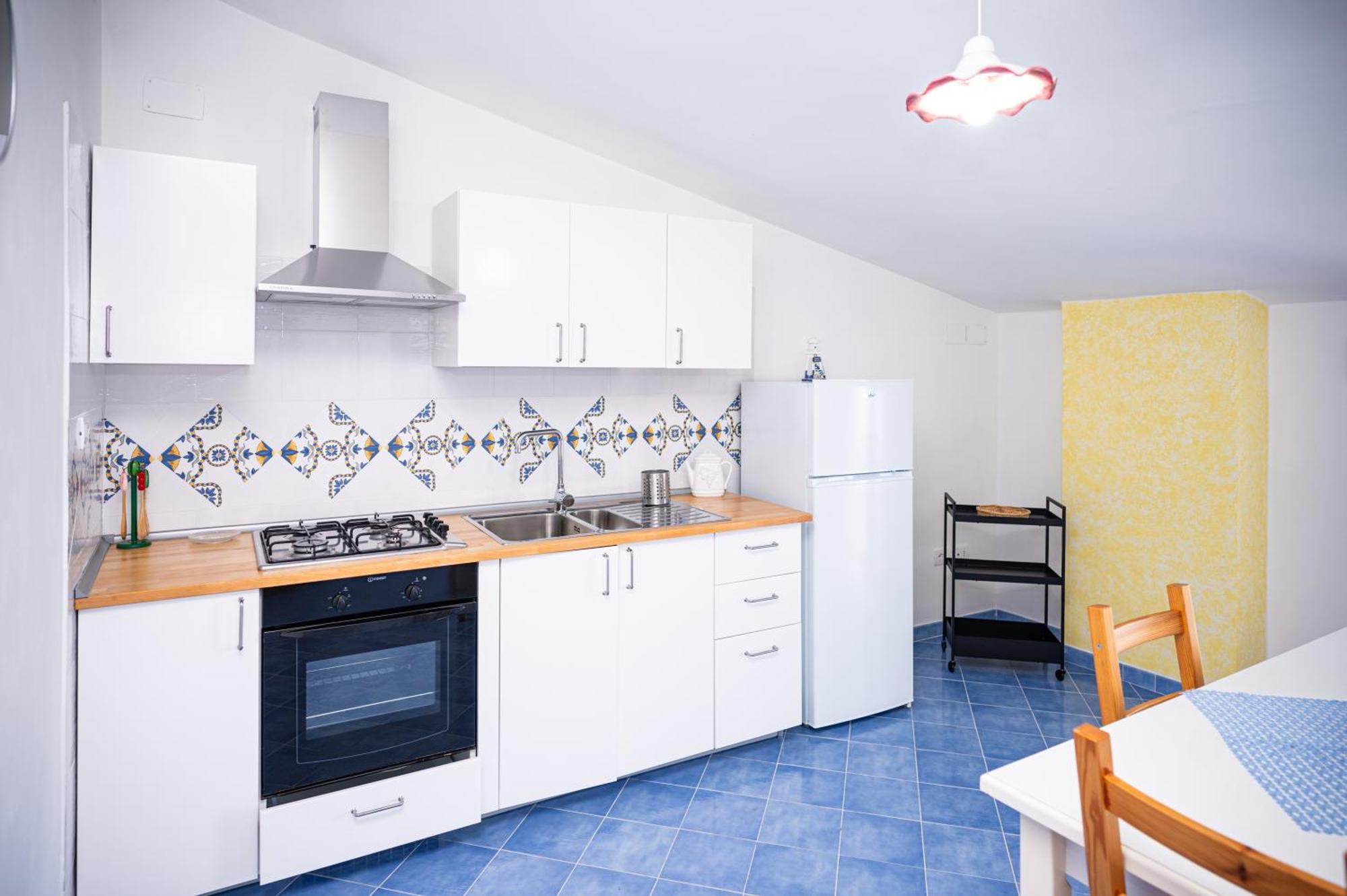 Apartmán La Casa Del Maestro Attico Pisciotta Exteriér fotografie