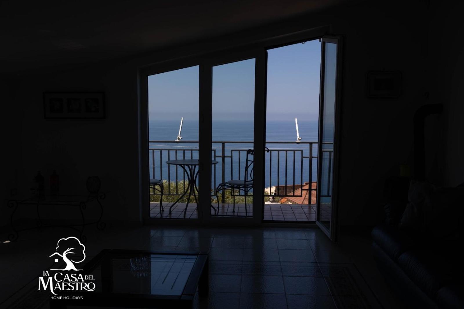 Apartmán La Casa Del Maestro Attico Pisciotta Exteriér fotografie