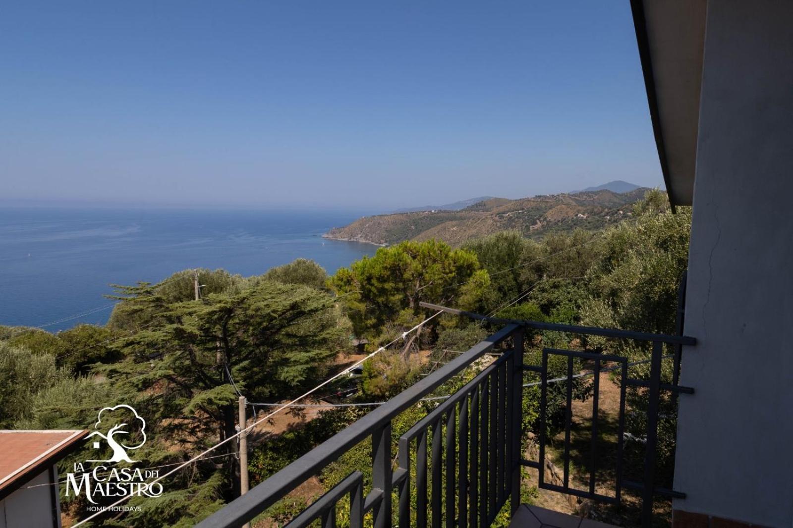 Apartmán La Casa Del Maestro Attico Pisciotta Exteriér fotografie